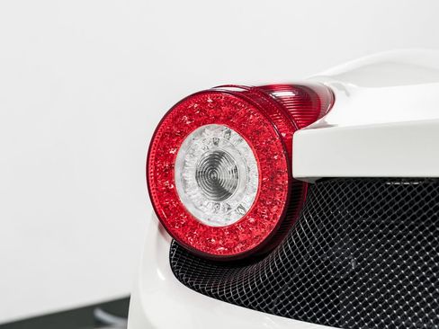 Used 2014 Ferrari 458 Spider RWD image 51