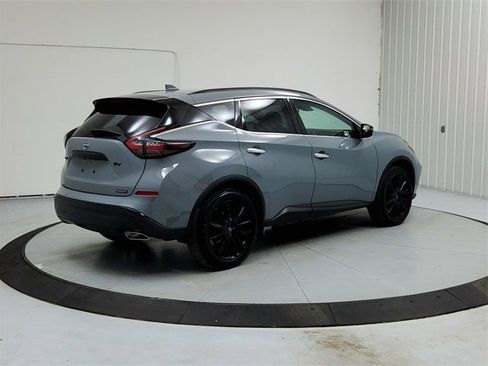 Used 2024 Nissan Murano SV w/ SV Midnight Edition Package image 7