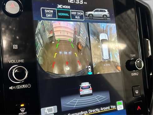 New 2025 Subaru Forester Touring image 31