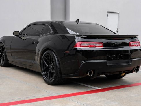 Used 2014 Chevrolet Camaro SS w/ RS Package image 10
