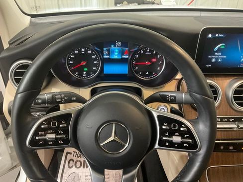 Used 2020 Mercedes-Benz GLC 300 image 20