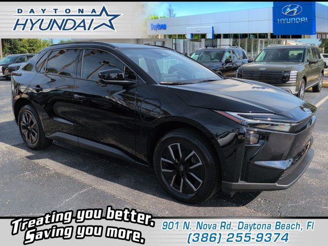 Used 2026 Toyota bZ FWD image 1