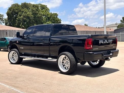 Used 2025 RAM 2500 Laramie w/ Sport Appearance Package AWD/4WD image 3