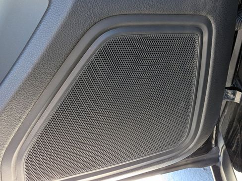 Used 2025 Porsche Macan Turbo image 14