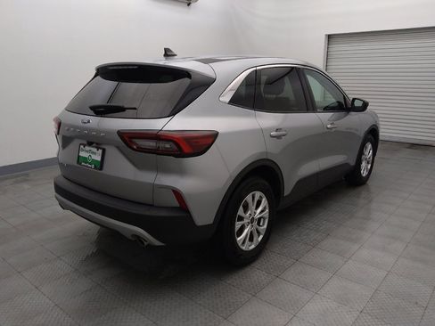 Used 2024 Ford Escape Active image 9