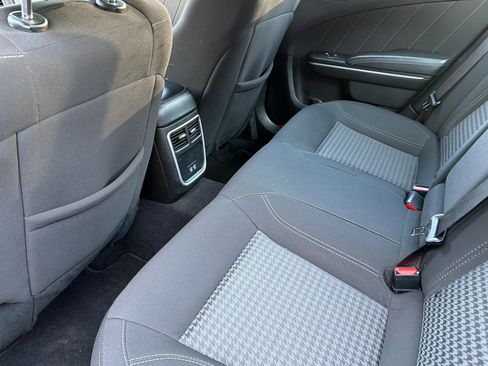 Used 2023 Dodge Charger SXT image 11