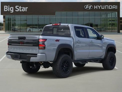 Used 2025 Nissan Frontier PRO-4X w/ Pro Convenience Package AWD/4WD image 4