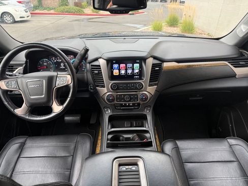 Used 2017 GMC Yukon Denali w/ Open Road Package AWD/4WD image 12