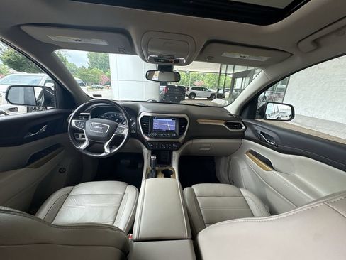 Certified 2019 GMC Acadia Denali w/ Technology Package AWD/4WD image 21