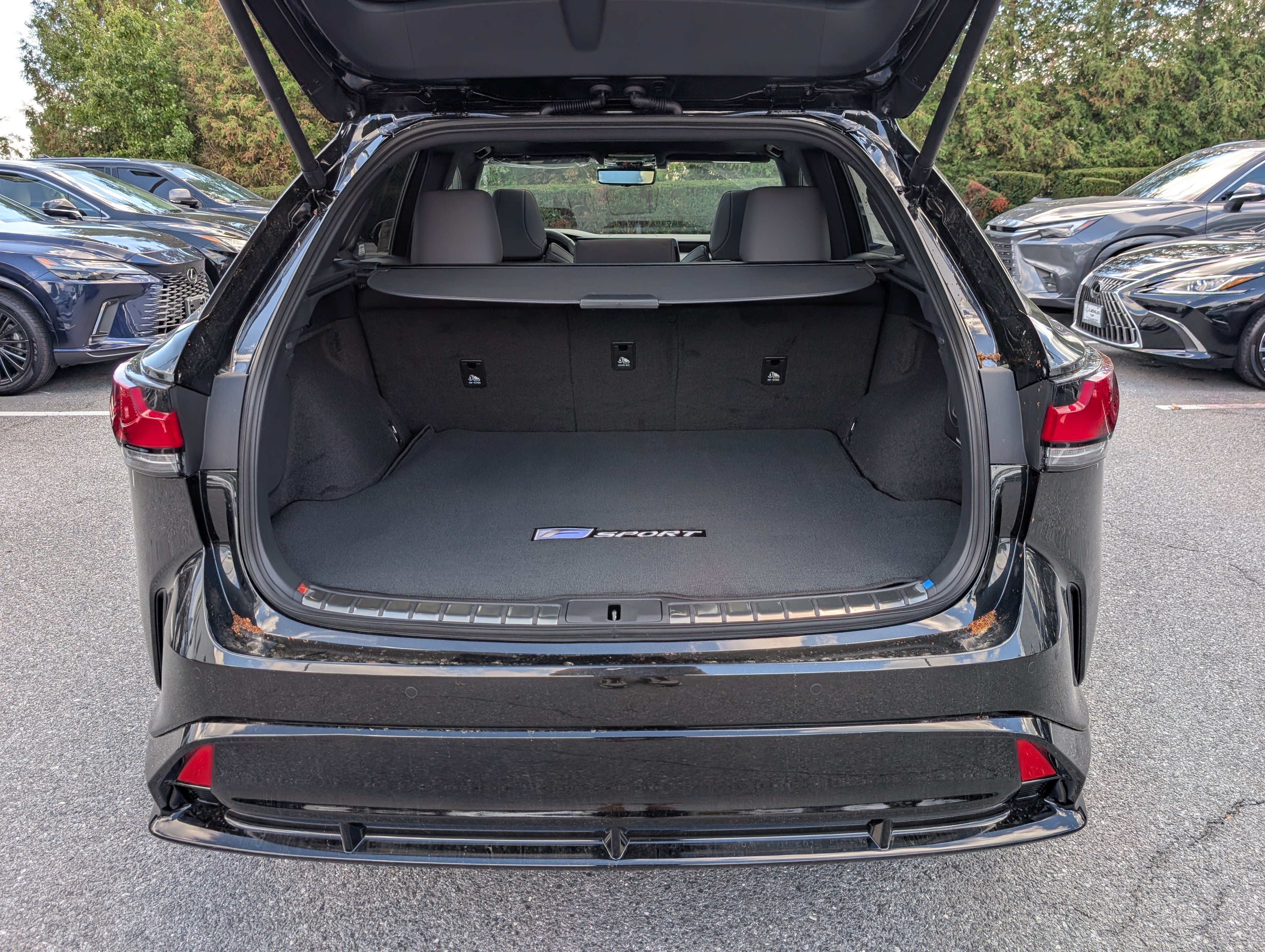 New 2026 Lexus RX 350 F Sport AWD/4WD image 10