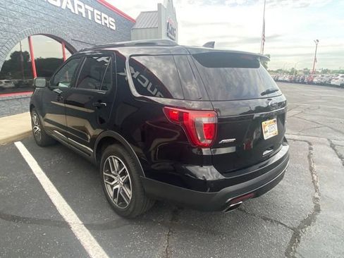 Used 2017 Ford Explorer Sport w/ Equipment Group 401A AWD/4WD image 5