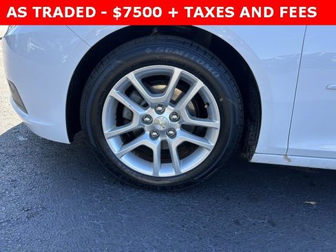 Used 2015 Chevrolet Malibu LT w/ Power Convenience Package image 8