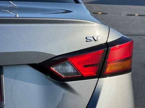 Used 2022 Nissan Altima 2.5 SV image 28