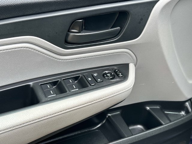 Used 2020 Honda Odyssey EX image 19