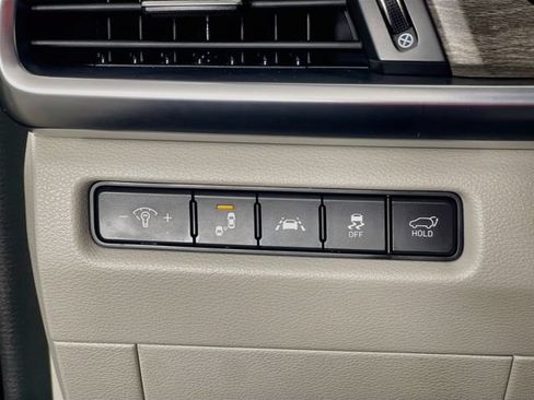 Used 2021 Kia Telluride EX w/ EX Premium Package FWD image 11