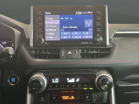 Used 2020 Toyota RAV4 TRD Off-Road w/ TRD Off-Road Weather Package AWD/4WD image 15