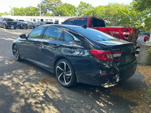 Used 2022 Honda Accord Sport Special Edition image 2