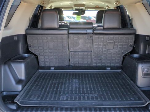 Used 2020 Toyota 4Runner TRD Off-Road Premium image 26