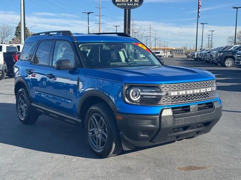 Used 2025 Ford Bronco Sport Big Bend AWD/4WD image 3