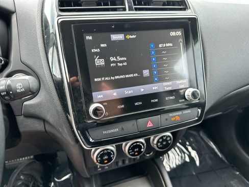 Used 2024 Mitsubishi Outlander Sport SE AWD/4WD image 16