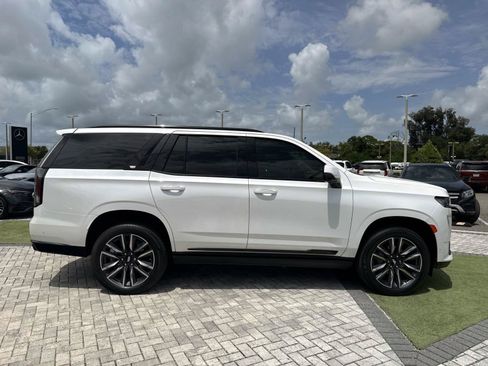 Used 2024 Cadillac Escalade Sport Platinum RWD image 6