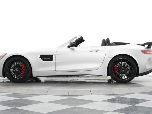 Used 2018 Mercedes-Benz AMG GT C image 6