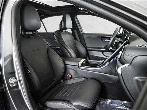 Certified 2025 Mercedes-Benz C 300 4MATIC Sedan image 23