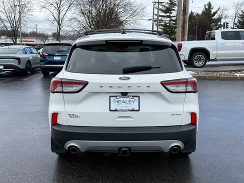 Used 2022 Ford Escape SEL w/ Class II Trailer Tow Package image 5