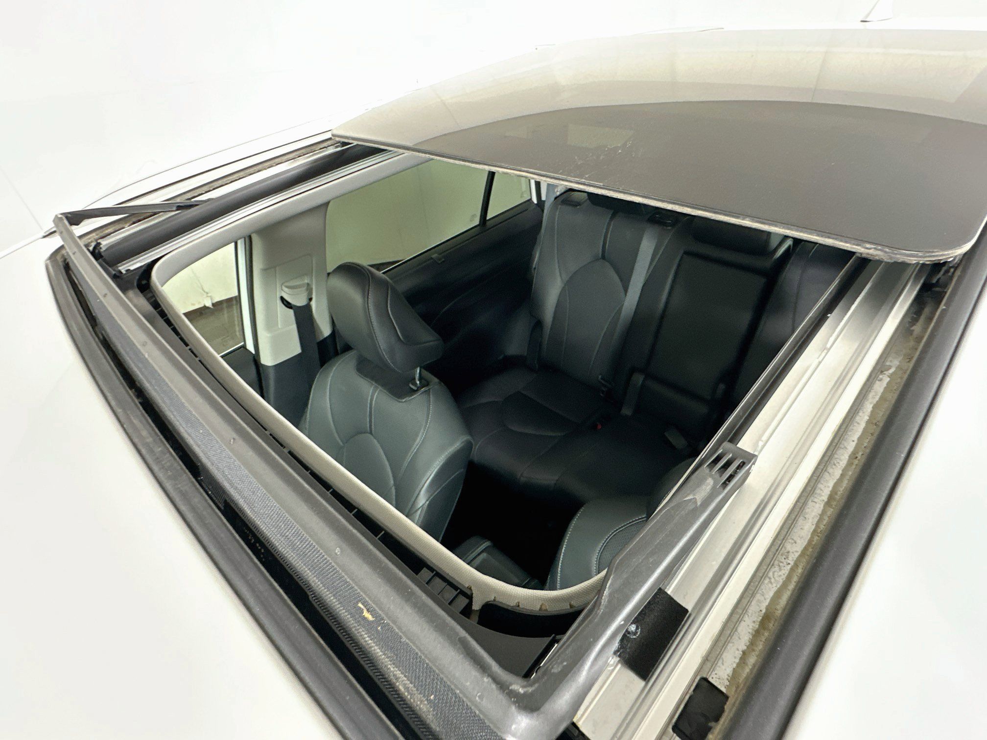 Used 2025 Toyota Grand Highlander AWD image 21