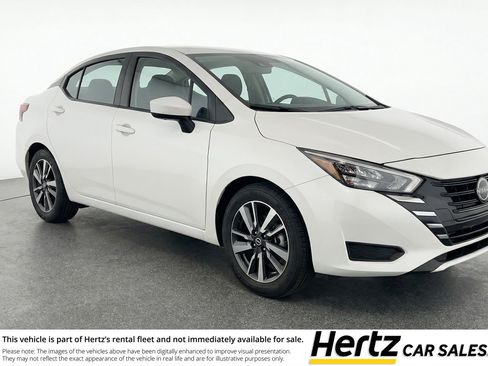 Used 2025 Nissan Versa SV FWD image 1