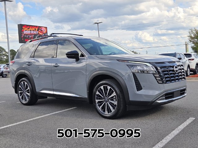 Used 2026 Nissan Pathfinder Platinum w/ Cargo Package FWD image 5