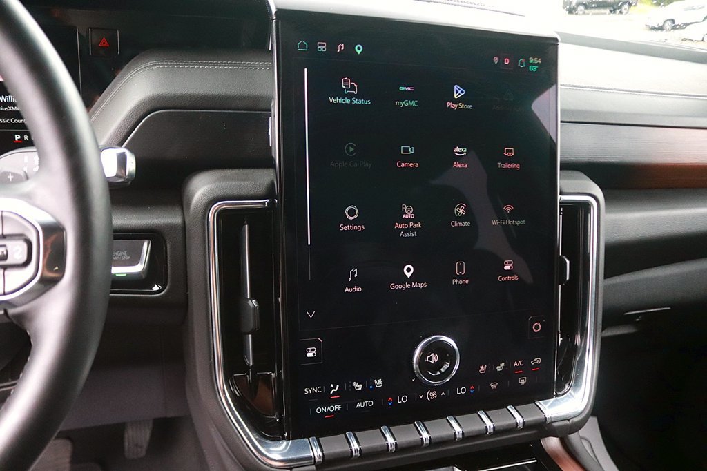 Used 2025 GMC Yukon Denali AWD/4WD image 24