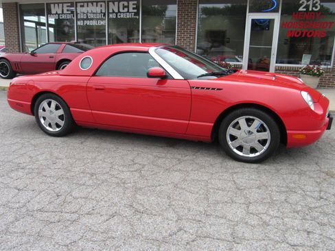 Used 2002 Ford Thunderbird RWD image 6