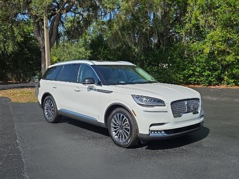 Used 2021 Lincoln Aviator Reserve RWD image 9