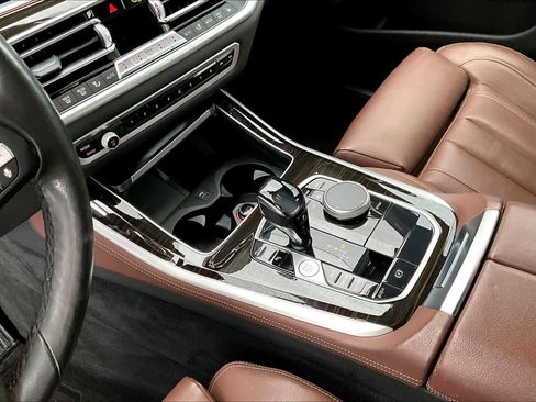 Used 2021 BMW X5 sDrive40i w/ Premium Package image 17