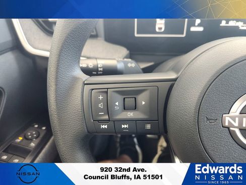 New 2025 Nissan Kicks SV AWD/4WD image 24