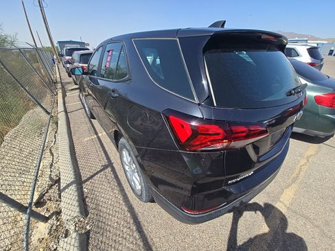 Used 2022 Chevrolet Equinox LS FWD image 8
