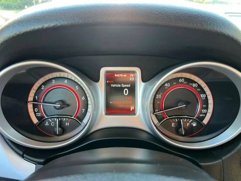 Used 2019 Dodge Journey SE w/ Premium Group FWD image 26