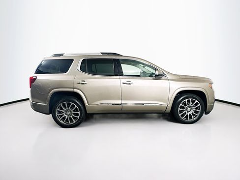 Used 2023 GMC Acadia Denali w/ Denali Ultimate Package FWD image 10
