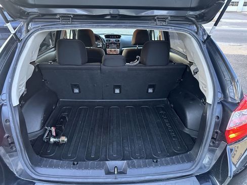 Used 2017 Subaru Crosstrek 2.0i Premium image 19