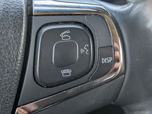 Used 2015 Toyota Avalon Limited image 17