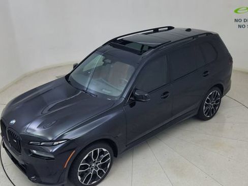 Used 2026 BMW X7 M60i AWD/4WD image 83