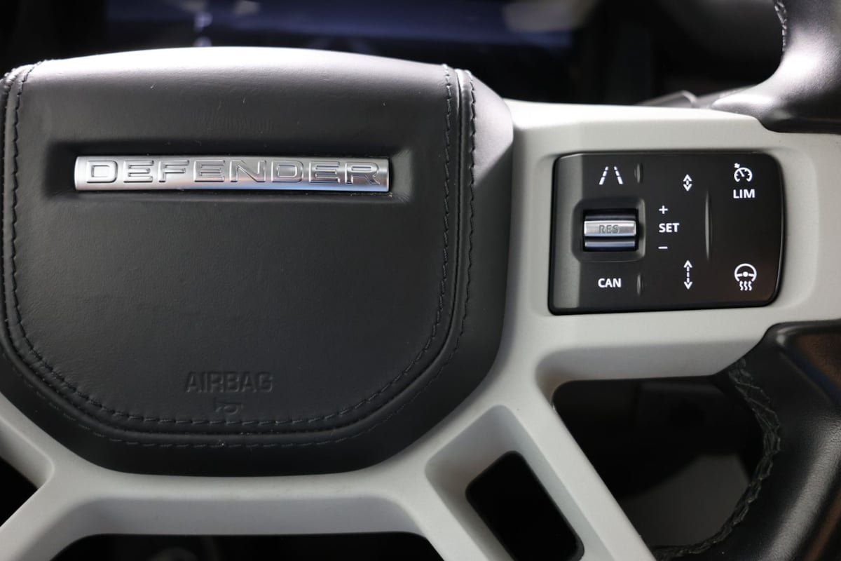 Used 2023 Land Rover Defender 130 First Edition AWD/4WD image 30