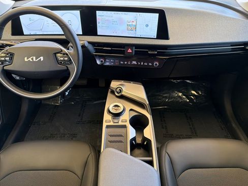 Used 2024 Kia EV6 Light RWD image 16