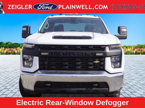 Used 2022 Chevrolet Silverado 3500 W/T w/ WT Convenience Package AWD/4WD image 8