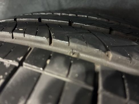 Used 2022 Chevrolet Traverse LS image 37