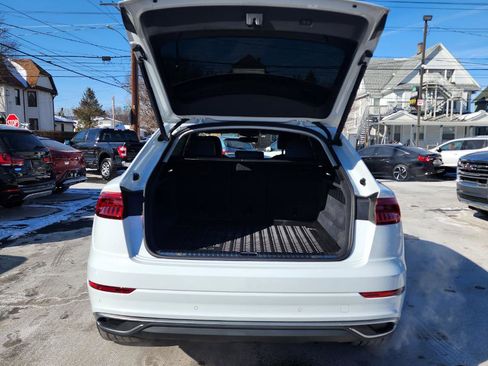 Used 2023 Audi Q8 Premium Plus w/ Premium Plus Package image 21