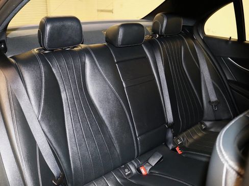 Used 2020 Mercedes-Benz E 350 Sedan image 77