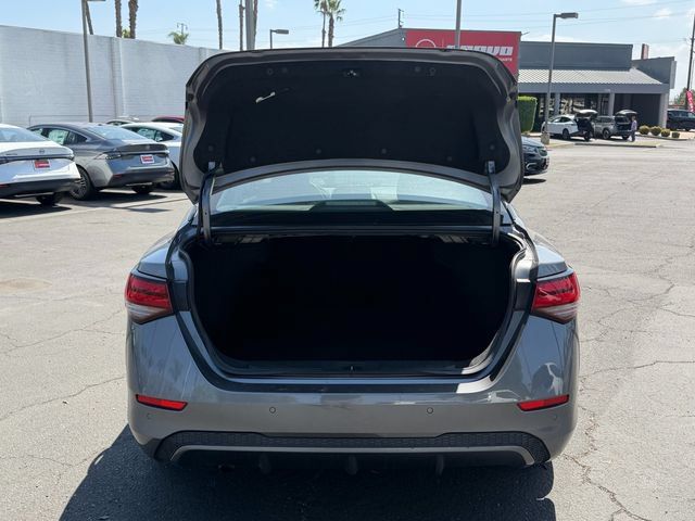 Used 2024 Nissan Sentra SV FWD image 7
