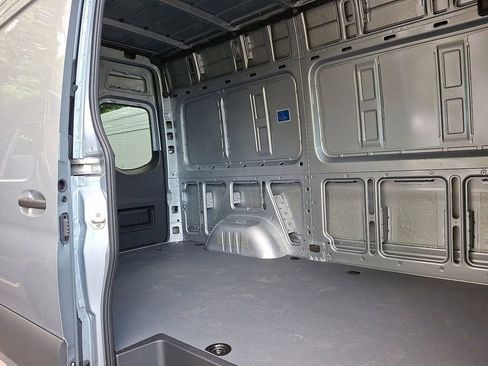 New 2025 Mercedes-Benz Sprinter 2500 image 6